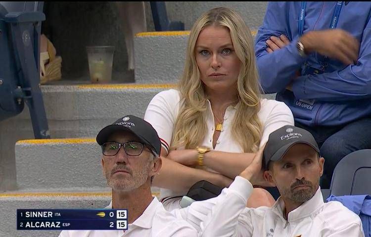 Sinner, c'è una super tifosa per la finale con Alcaraz: Lindsey Vonn nell'angolo di Jannik