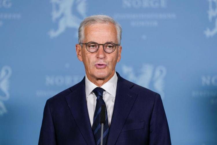 Norvegia, premier laburista rivendica vittoria a legislative: "Ce l'abbiamo fatta"