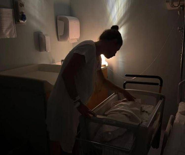 Alessandra Amoroso mamma, il post per 'presentare' Penelope Maria