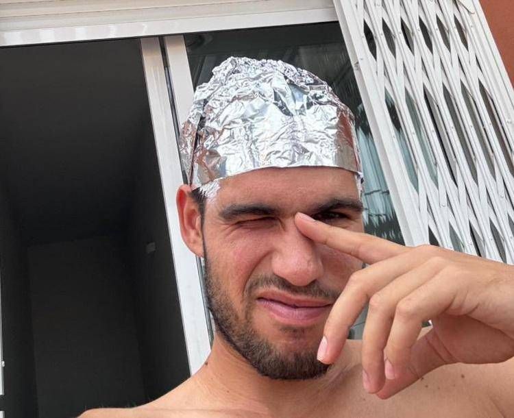 Alcaraz, 'nuovi' capelli dopo trionfo US Open: le foto