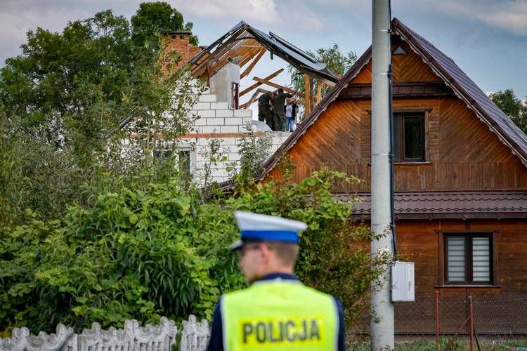 Droni russi sulla Polonia, Varsavia: "Non è stato un incidente, Cremlino si prende gioco di Trump"