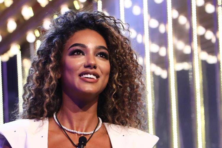 Verissimo, Samira Lui: "Gerry Scotti è un colosso, sono davvero fortunata"