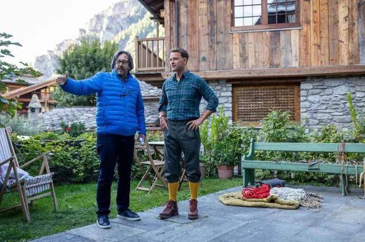 Daniele Vicari e Alessandro Borghi sul set di Bianco(foto di Alfredo Falvo)