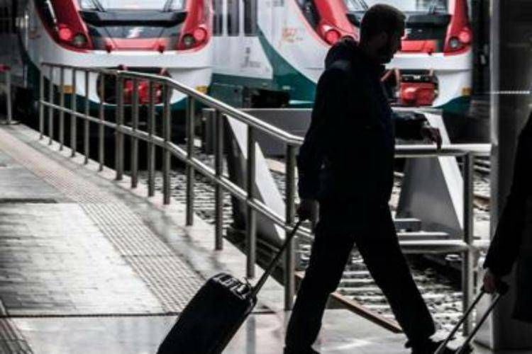 Treni in stazione - (Fotogramma/Ipa)