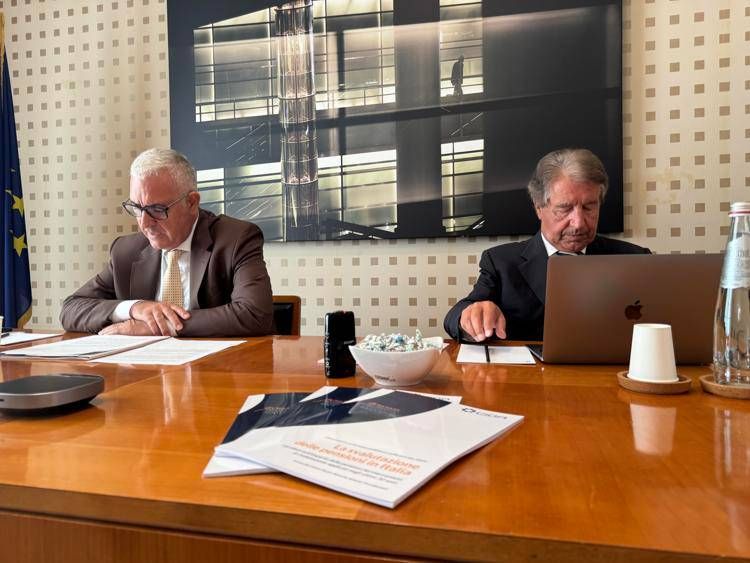 Pensioni, itinerari Previdenziali-Cida: per mancata rivalutazione in 10 anni perdite fino a 115mila euro