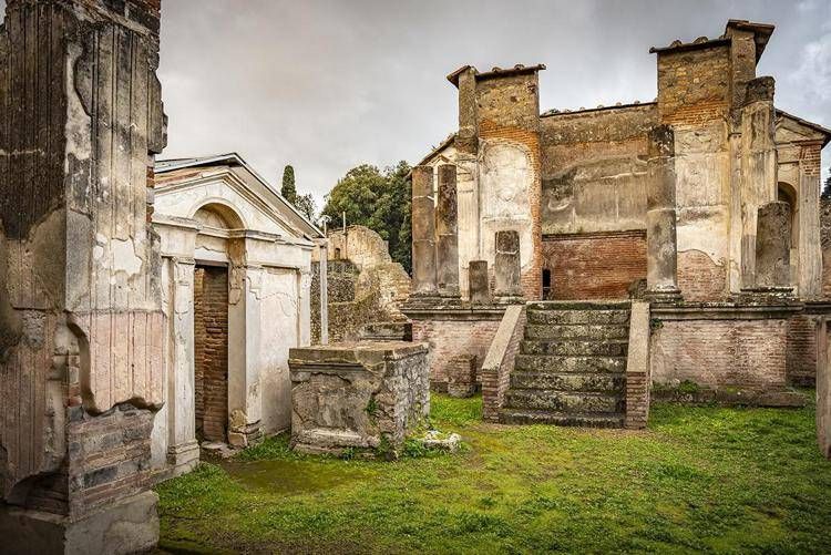 Pompei, con 'Luce di Iside' la fruizione degli scavi diventa 'meditativa' 