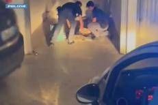 Auto e box come caveau della droga, la scoperta a Roma - Video