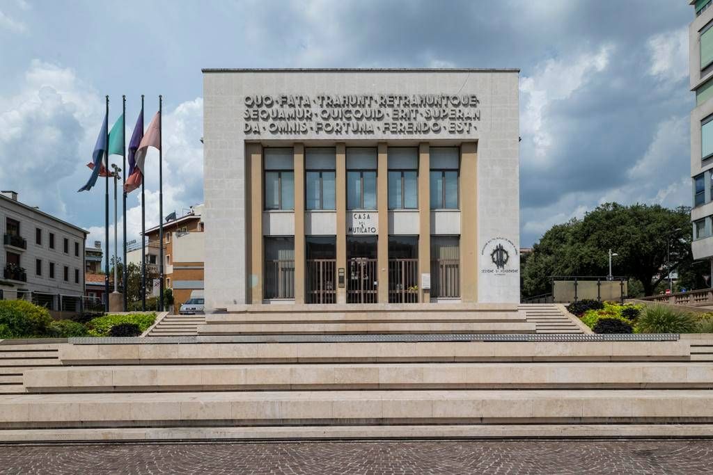 Kültür Bakanlığı Casa del Mutilato di Pordenone'u satın alıyor