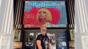 Raffaella Carrà 'donna libera', un musical firmato Luciano Cannito