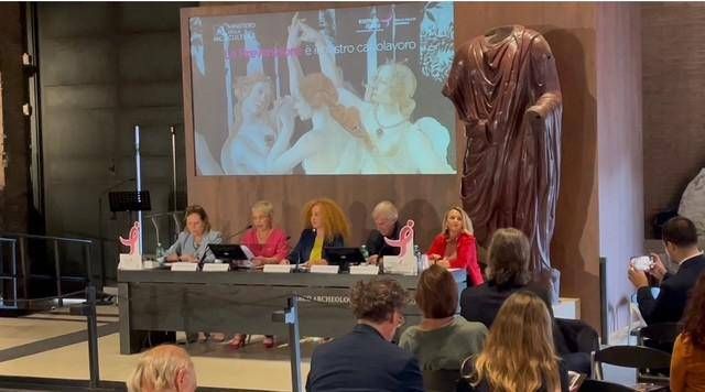 Ekim ayı meme kanseri önleme ayı, Komen ve Kültür Bakanlığı