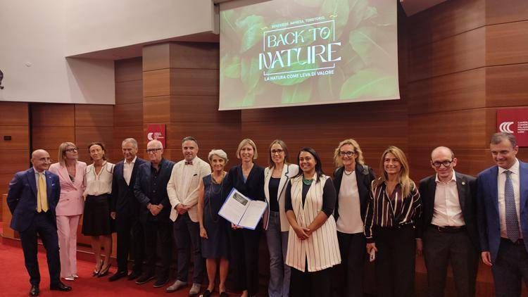 Rete professioni tecniche firma il manifesto 'Back to nature'