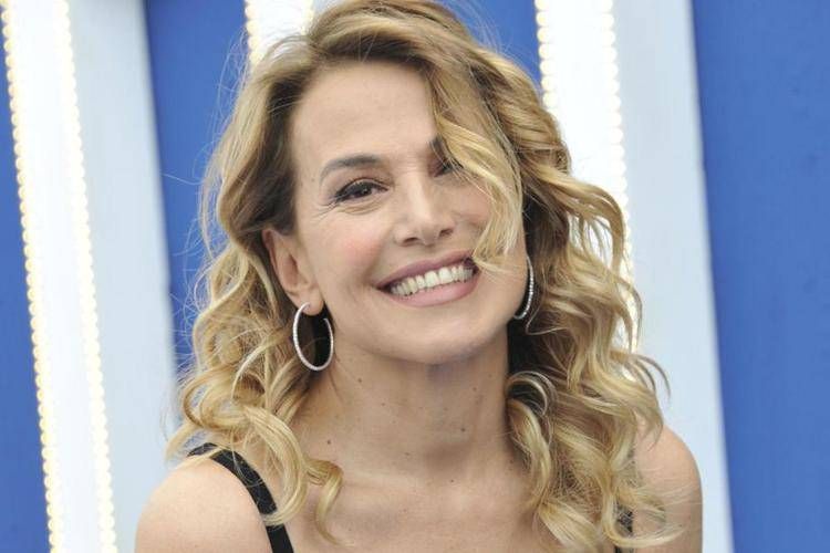 Cresce l’attesa per la 20° edizione di Ballando con le Stelle 2025: Barbara D’Urso è già la grande favorita per la vittoria secondo gli esperti Sisal
