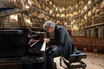 Remo Anzovino, il gran finale di 'Atelier tour' a Ostia Antica Festival