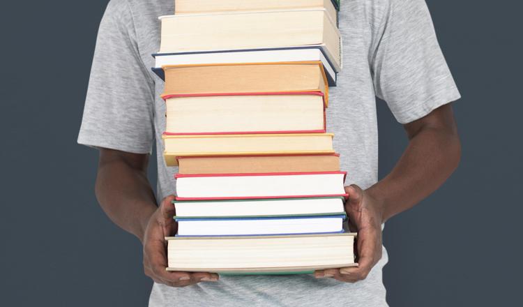 Carta della Cultura, al via da oggi le richieste del contributo per l'acquisto dei libri