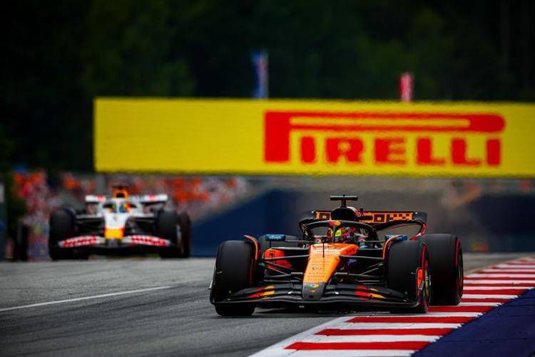 Formula 1, Norris favorito a Singapore ma Verstappen ci crede