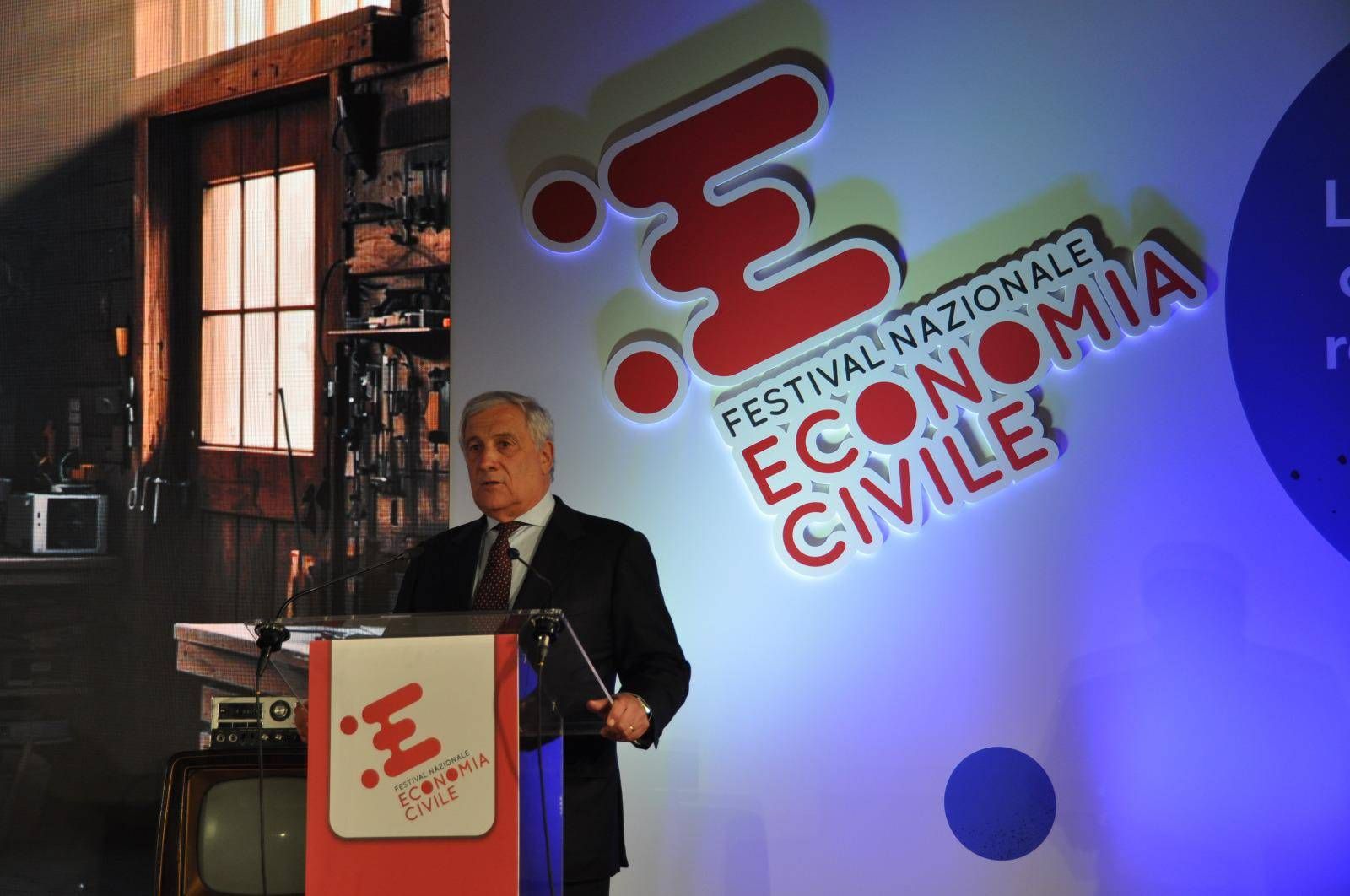 “Filistin'in yeniden inşasına katılmaya hazırız”