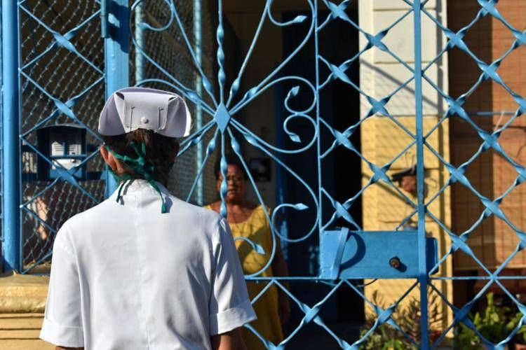 cuba_covid_dottoressa_fg_ipa image Il rebus della malattia misteriosa a Cuba: