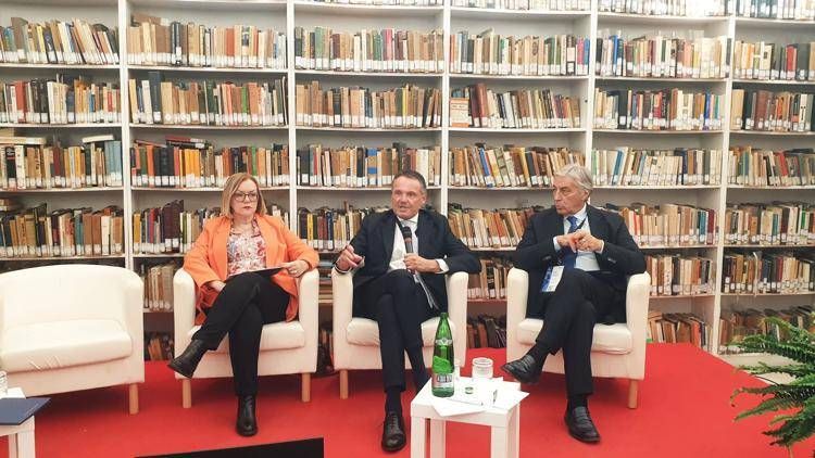 A Roma il Road Show sulla prevenzione vaccinale: nuovo ruolo da protagonista della farmacia dei servizi, da distributore del farmaco a baluardo dei cittadini