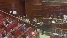 Regionali in Campania, Fascina 'benedice' Cirielli: l'incontro tra i due alla Camera - Video