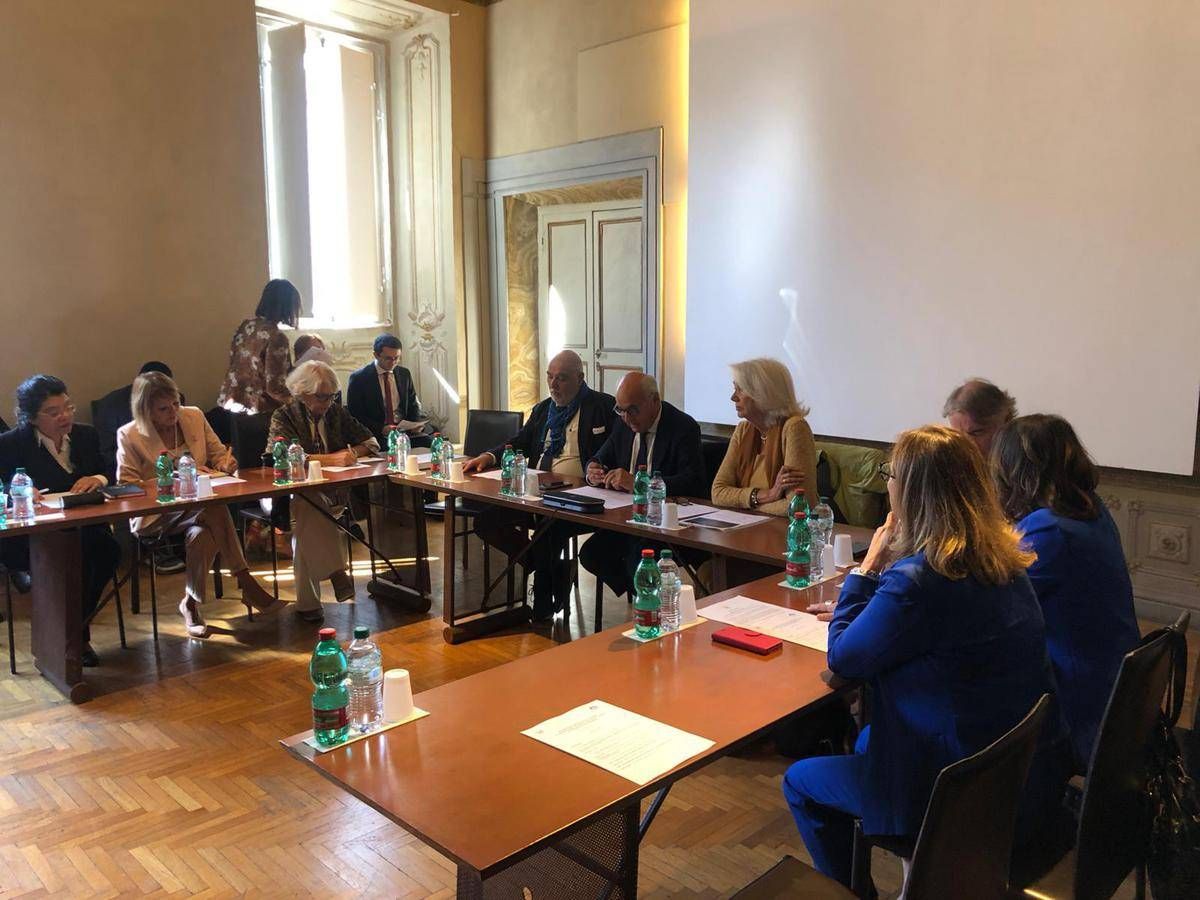 tumore seno europa donna comm