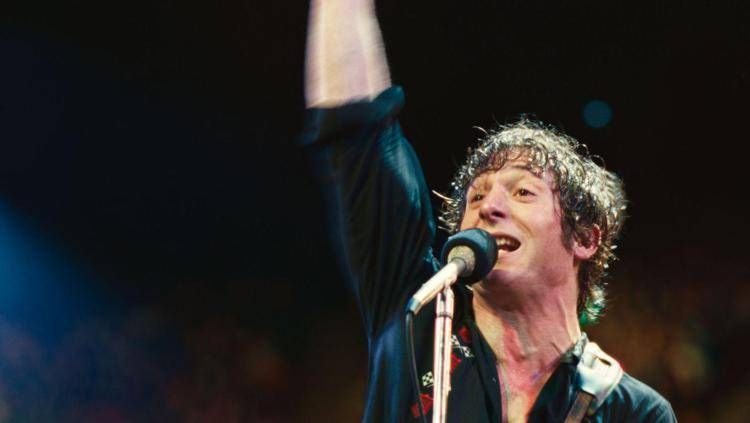 Jeremy Allen White è Springsteen: 