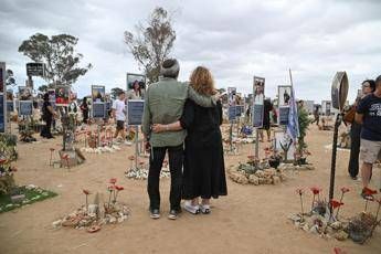 Sopravvissuto al massacro del 7 ottobre, si toglie la vita: 