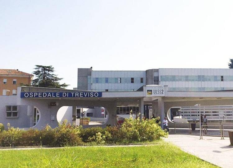 Treviso, neonata partorita in casa muore per choc emorragico: disposta autopsia
