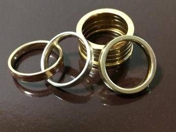 Tensione in aumento sui mercati: "Aumenta avversione a rischio asset privilegiati". L'analisi