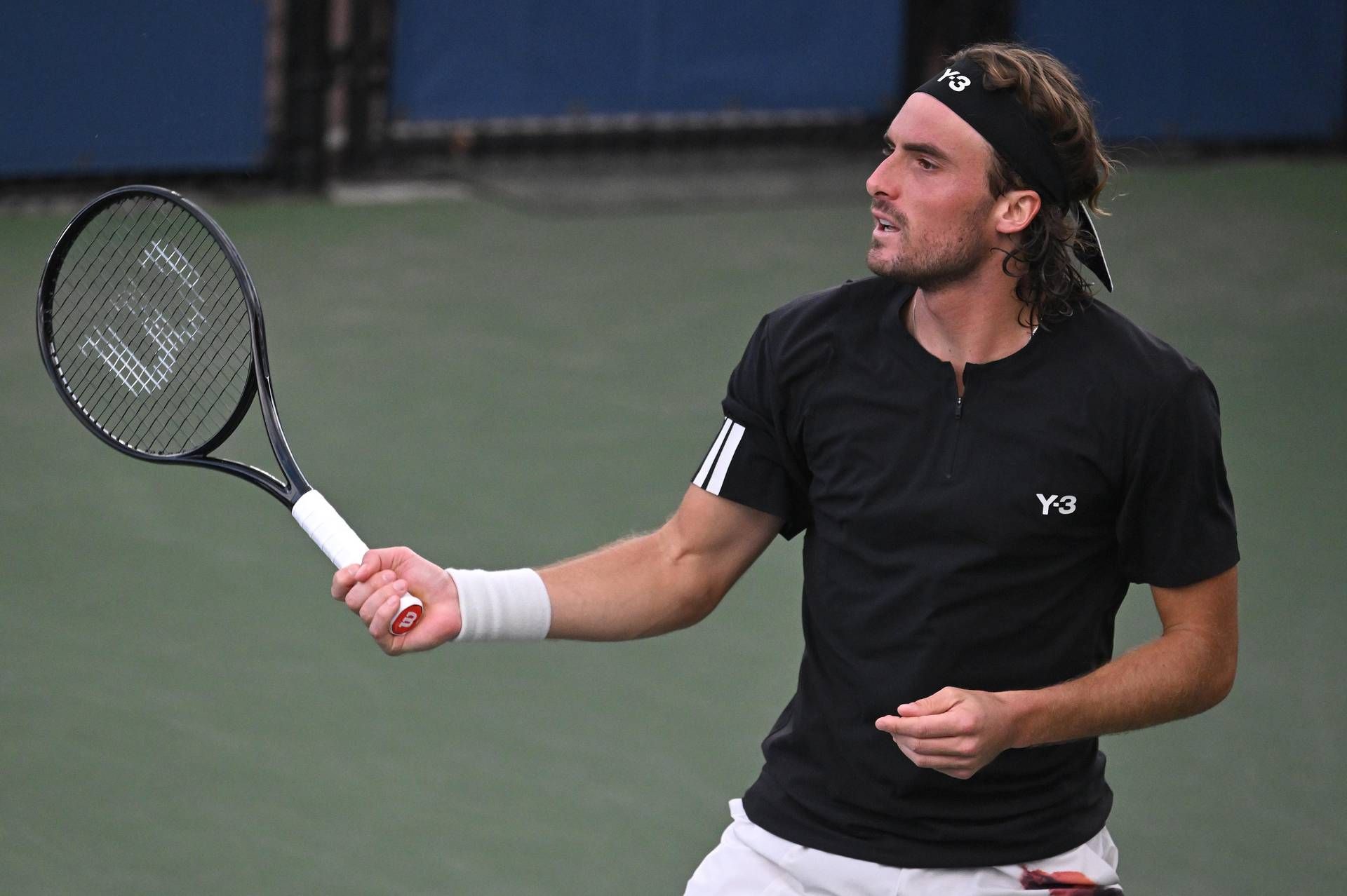 Tsitsipas, 'arma segreta' con Sinner può essere... una racchetta d'oro?