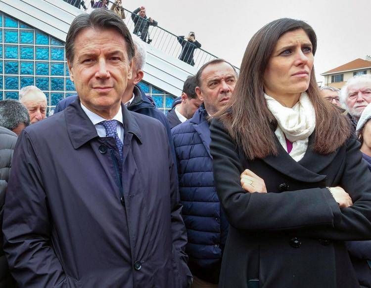 Giuseppe Conte e Chiara Appendino - (Ipa)