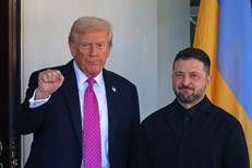 Donald Trump e Volodymyr Zelensky in un precedente incontro (Afp)