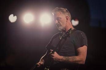 Queens Of The Stone Age, a Milano uno spettacolo tra morte e resurrezione