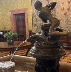 In Senato torna l'acquaiolo, fine del giallo sulla fontanella portafortuna di Togliatti e Andreotti