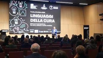 Malattie rare: Aisla, 'Linguaggi della cura' modello di comunicazione etica e responsabile 