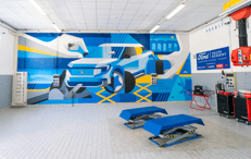 Ford inaugura la prima carrozzeria in un istituto scolastico italiano