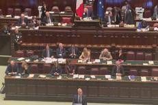 Meloni a Conte in aula: