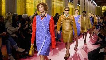 Prada resiliente, Miu Miu inarrestabile (+41%): i brand del gruppo confermano la loro forza