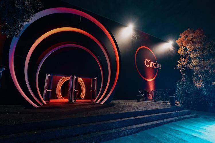 circle-entrata_comm image Bat Italia, nuovo glo Hilo dispositivo dallo stick Made in Italy