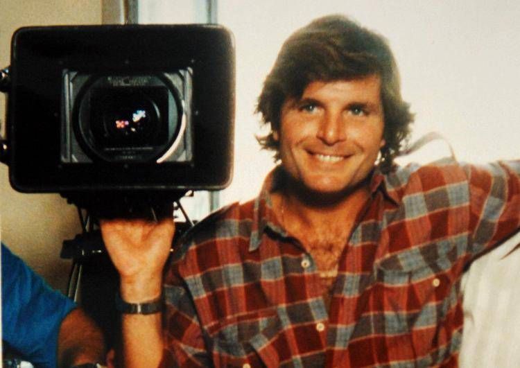 Mauro Di Francesco sul set negli anni 80 - Fotogramma