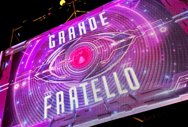Grande Fratello, stasera 27 ottobre: torna Sonia Bruganelli come ospite