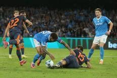 Il rigore assegnato a Di Lorenzo - Afp