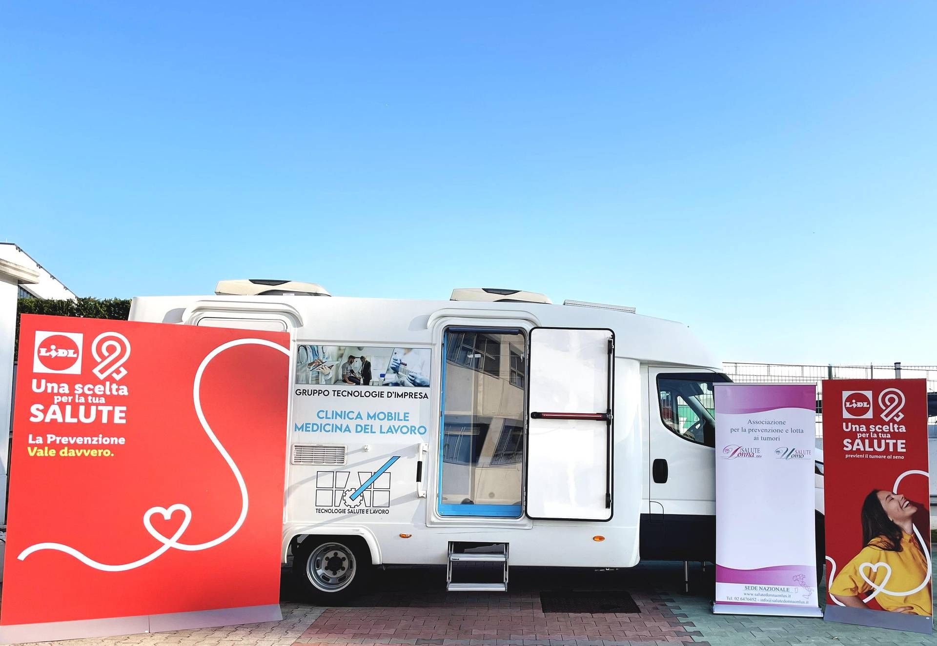 Salute, 'Ottobre rosa in Lidl': prevenzione e screening entrano in azienda