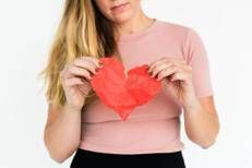 cuore spezzato generica free 123rf