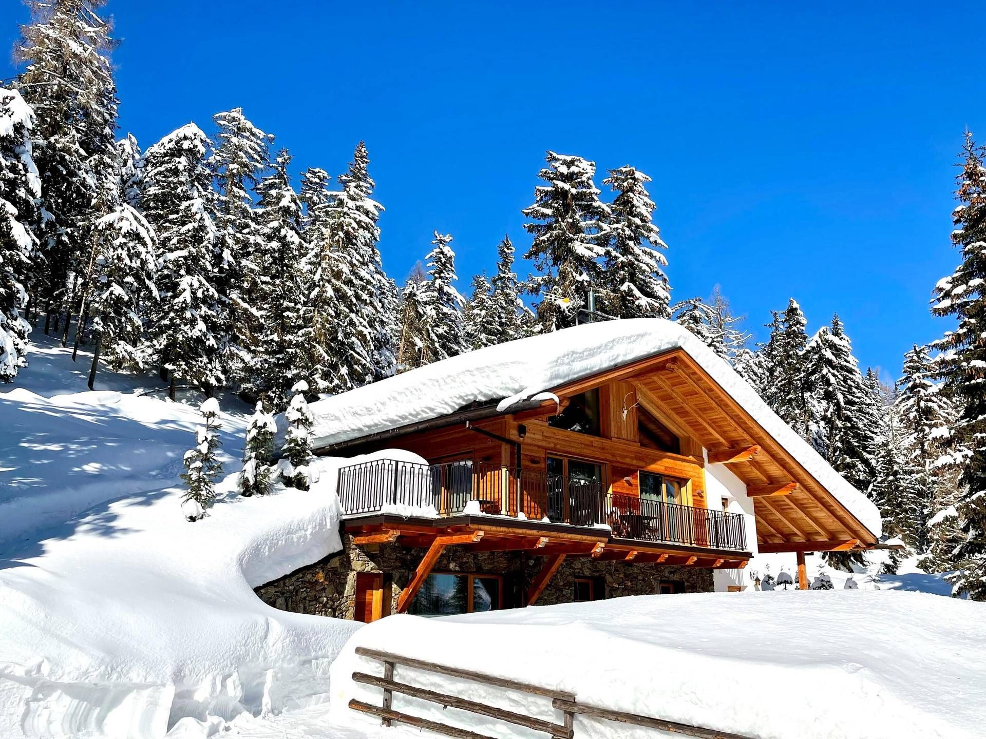 Milano-Cortina, Airbnb: boom di ricerche alloggi per la stagione invernale in Italia