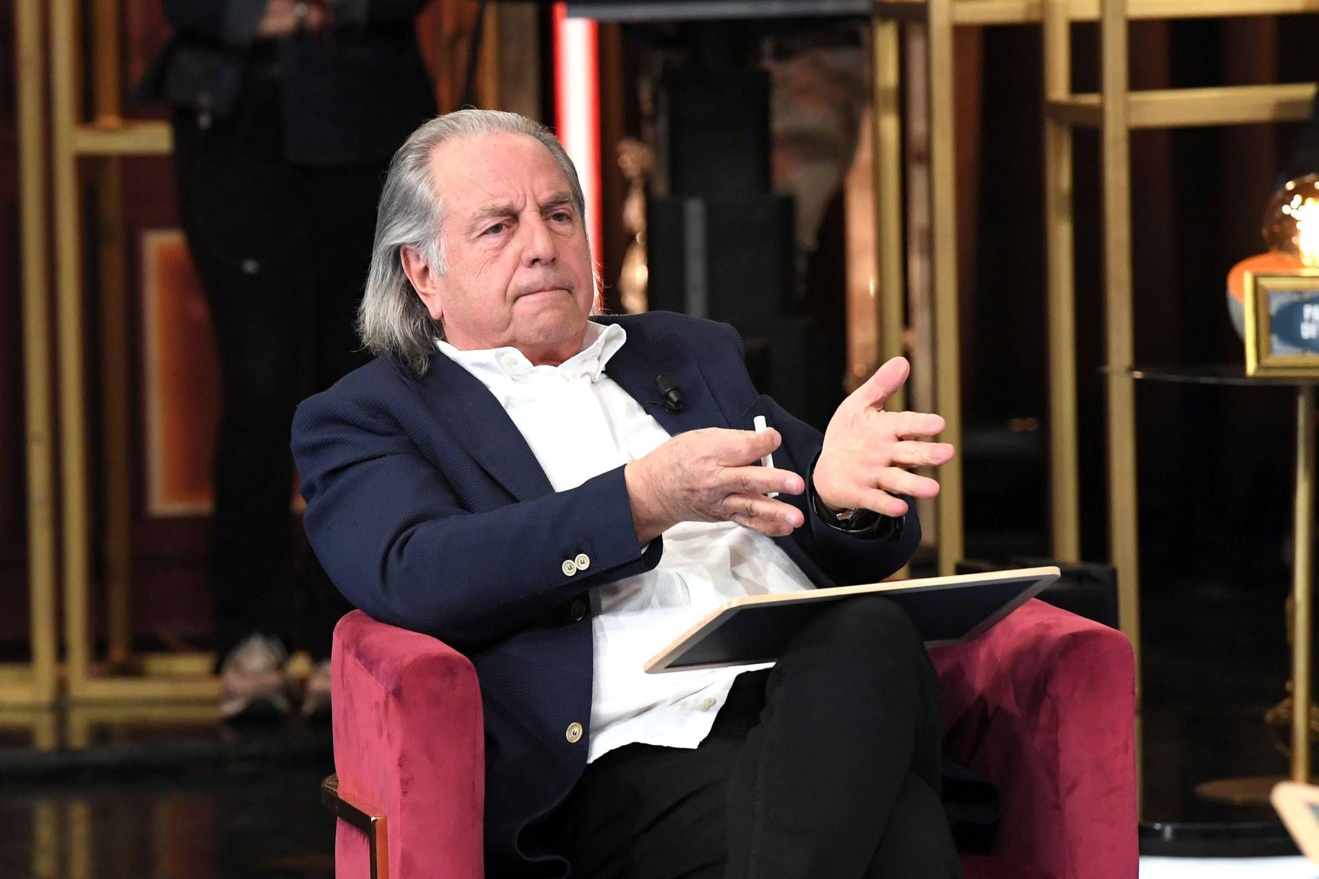 Alcaraz eliminato, Bertolucci 'sfotte'... Vespa: "Ha giocato come Alvarez"