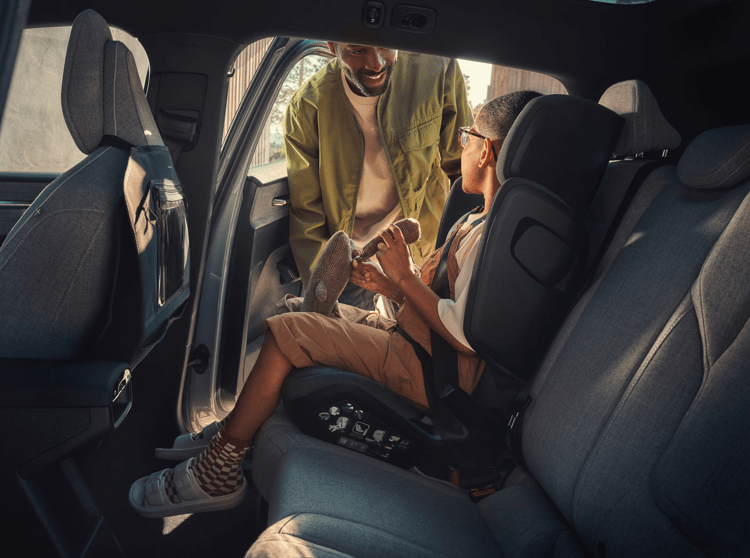 (foto Volvo-campagna sicurezza stradale)