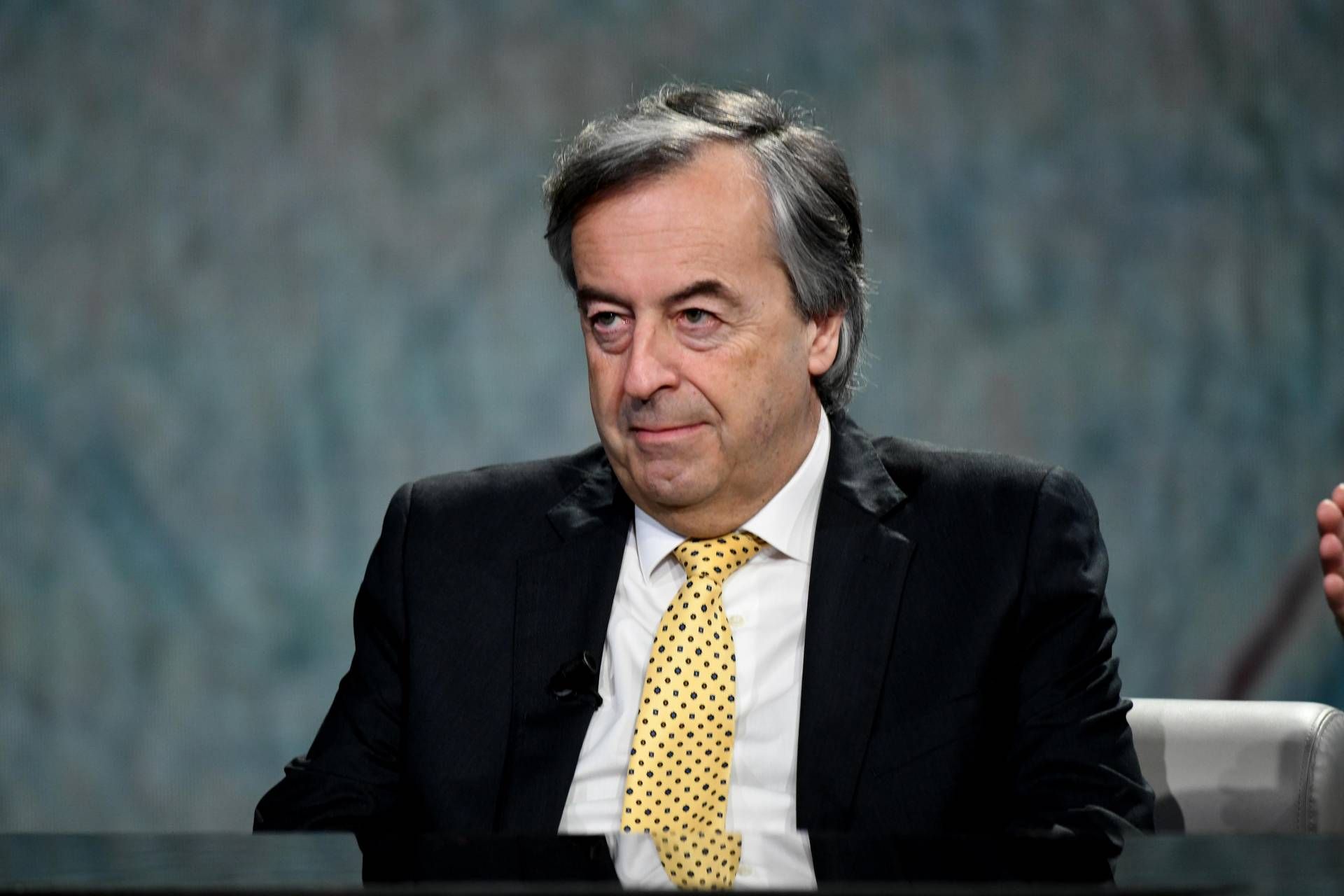Burioni lascia i social: "Dopo 10 anni tempo di evolvere, clima non più costruttivo"