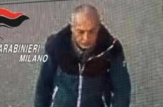 L'uomo che ha confessato di aver accoltellato la 43enne a Milano
