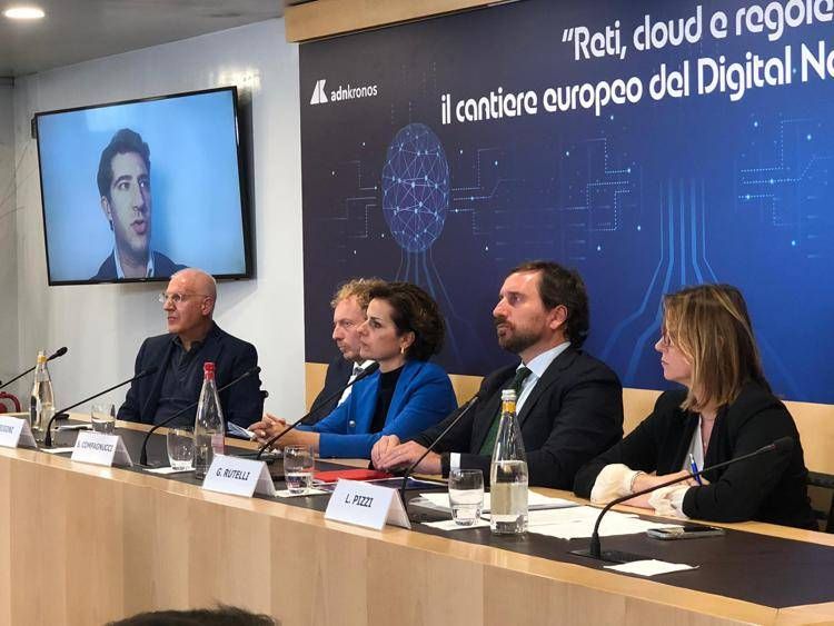 Davanti a sfida Digital Networks Act, l’Italia accelera sul fronte delle reti e del cloud