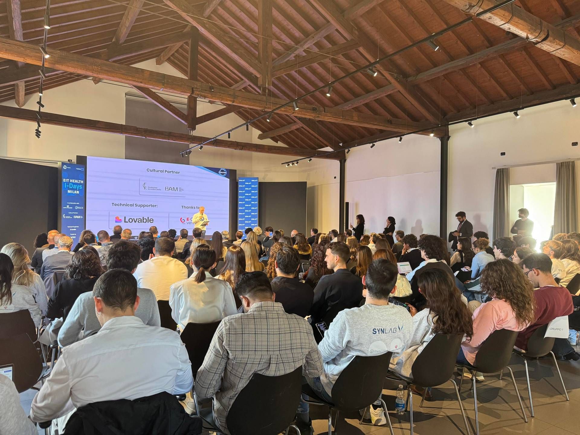 Hackathon Synlab, vince Alma-Care soluzione digitale per invecchiare bene